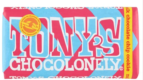 Tony's Chocolonely chocolate chip cookie melk