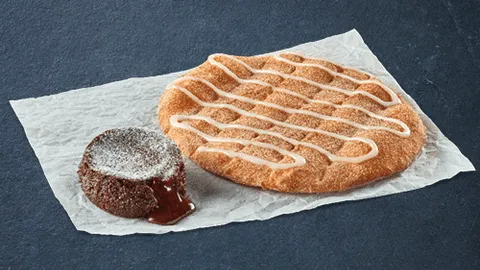 Double tasty snackbox: Cinnamon Bread & Chocolate Lava Cake