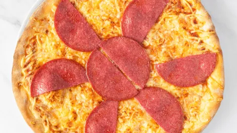 Pizza salami