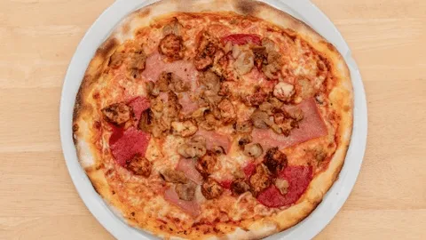 Pizza quattro tip carne