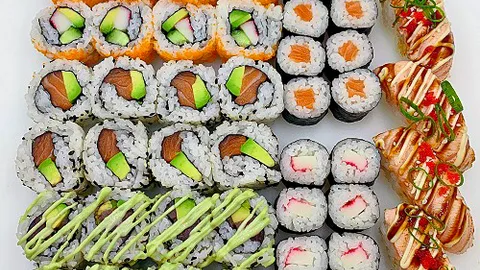 Sushi box 3