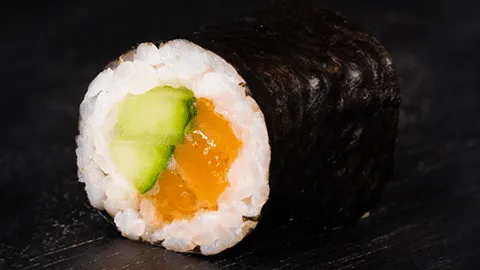 Maki zalm en komkommer