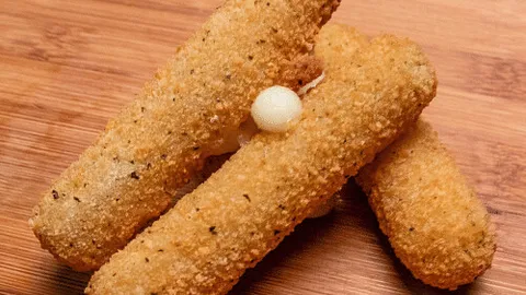 Mozzarella sticks