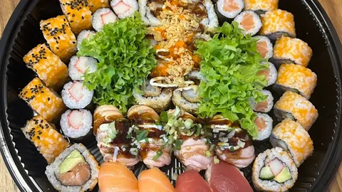 Sushi licious box 44 stuks