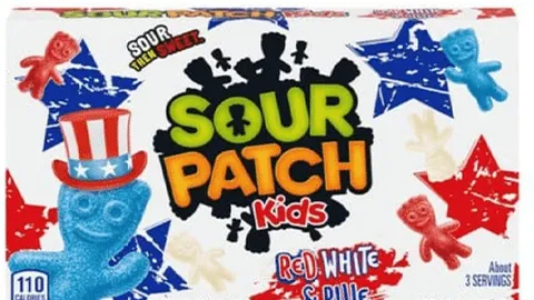 Sour patch kids rood, wit en blauw