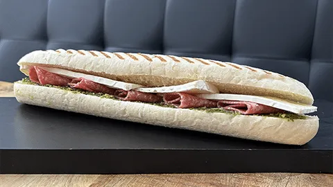 Panini salami brie XL